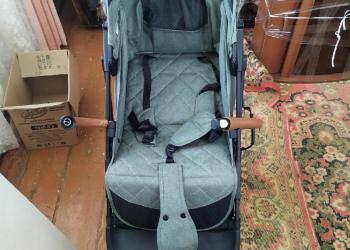 Коляска прогулочная