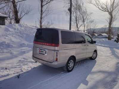 Nissan Elgrand, 2002