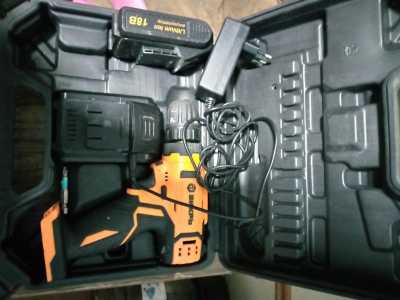 Аккумуляторная дрель-шуруповерт Вихрь