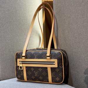Сумка Louis Vuitton Cite