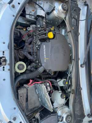 ��� Largus, 2013,��������� LOGAN