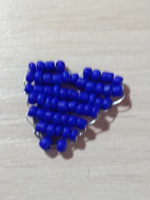 Сердечки из бисера