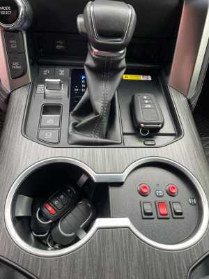 Toyota Land Cruiser, 2025