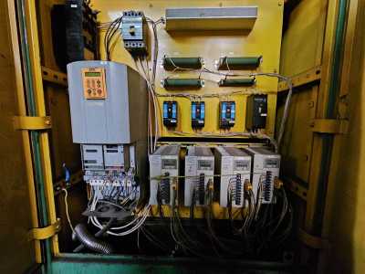 Продам токорно-расточной станок с чпу 2а637ф2