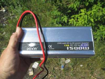 инвертор 1500Ватт 12/220В