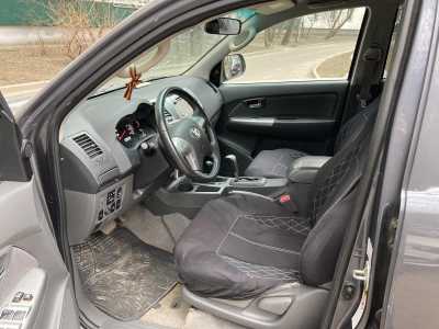 Toyota Hilux, 2012
