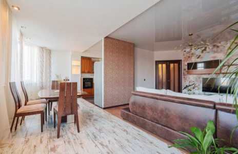 3-к квартира, 130 м2, 2/10 эт.