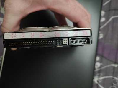 Жесткий диск Hitachi 82 гб
