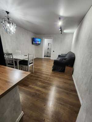 Продам 2-к квартиру на Зеленом., 52 м2, 4/9 эт.