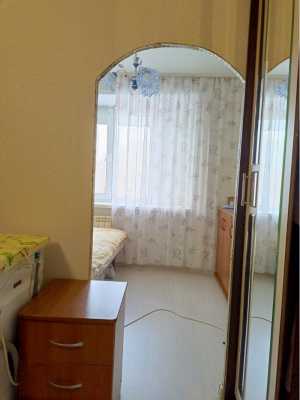 Комната в 4-к 12 м2, 4/5 эт.