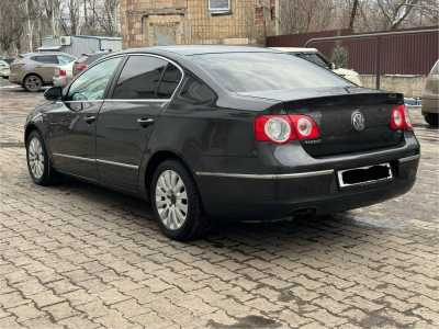 Volkswagen Passat, 2008