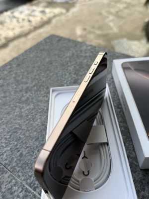 Iphone 16 pro max 1 TB desert titanium