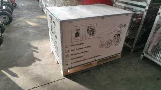 Самоходая грузовая тележка(dumper)на колесах