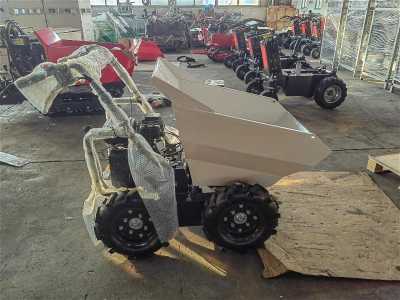 Самоходая грузовая тележка(dumper)на колесах