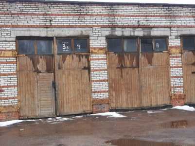 Часть здания гаража площадью 85.1 кв.м.в пос. Шугозеро
