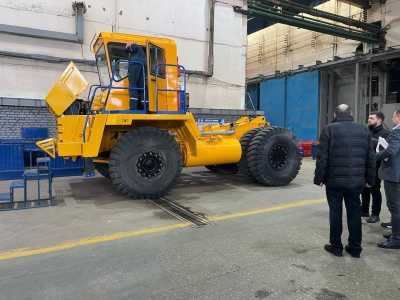 Карьерный самосвал Белаз 7540В