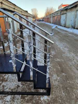 Красивые перила из нержавеющей стали