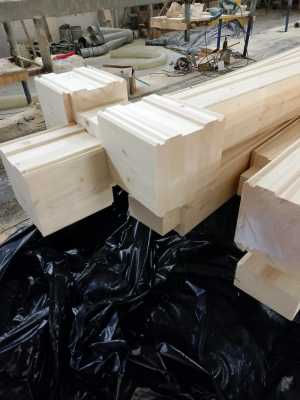 Брус профилированный клееный