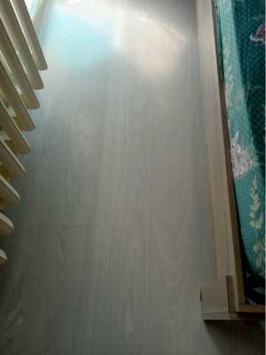 Ламинат 25 кв., белый