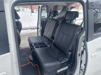Toyota Sienta, 2022