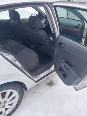 Opel Astra, 2005