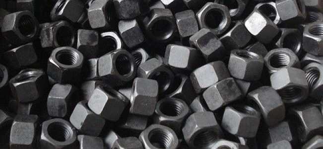 Купим метизы болты гайки от 1 тн