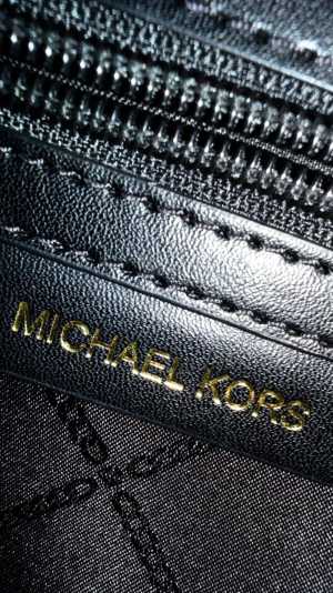 ����� ������� Michael Kors ����� ��������