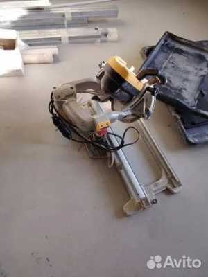 ��������� dewalt D36000, 1600 ��, 4200 ��/��� 85 000