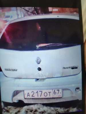 Renault  �������