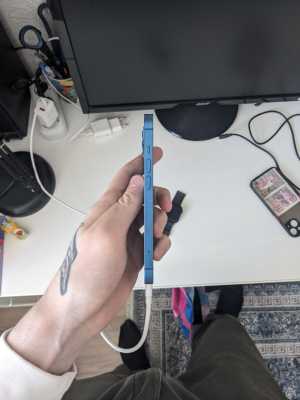 iPhone 13 128GB + Apple Watch