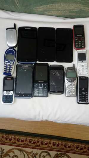 Б/у телефон ы