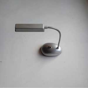 Светодиодная лампа на гибкой ножке