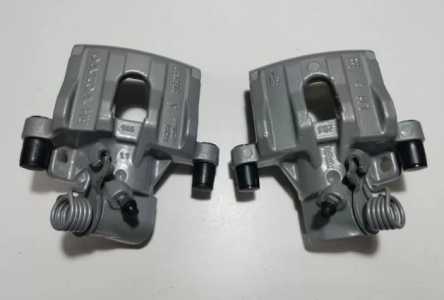 ������ ������� Ford Focus/Mazda3