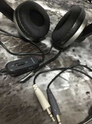Наушники б/у