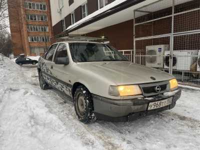 Opel Vectra, 1989