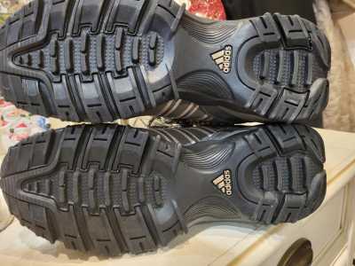 �������� Adidas, ������ 39, �����
