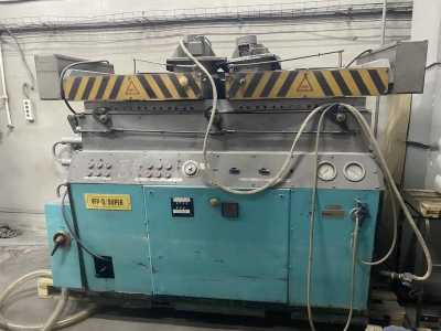 Вакуум формовочная машина