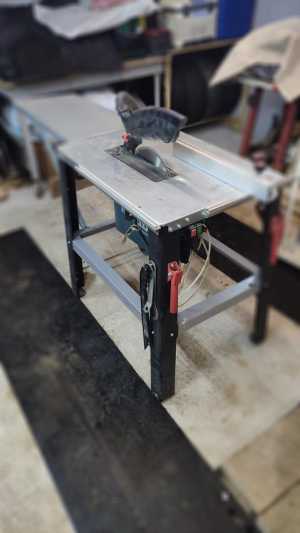 Распиловочным станок metabo TKHS 315 C