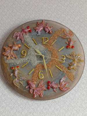 Часы из эпоксидной смолы