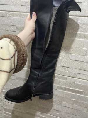 Женские Зимние ботфорты