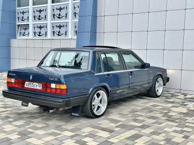 Volvo 740, 1987