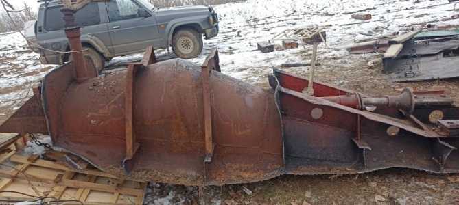 Гребной винт с валом с тунелью