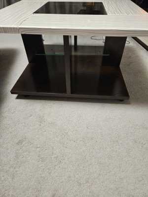 Столик б/у в отличном состоянии