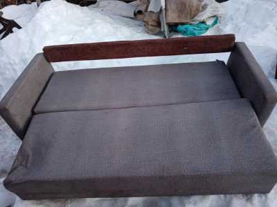 Диван кврокнижк а