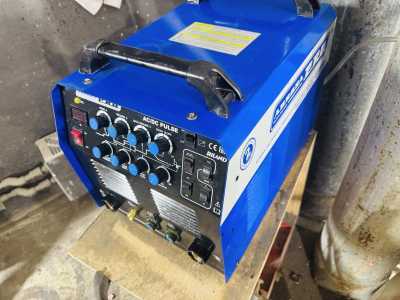 ��������� ������� Aurora TIG 200 AC/DC Pulse  ������ ��������!
