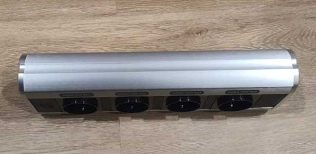 ������� ������ QED Qonduit MDH-4/UK