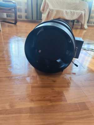 ��������� ���������� AC Infinity CLOUDLINE PRO T10 2100 �3 � ����� ������������