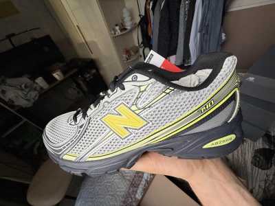 ��������� New Balance 740 (�������� �� ������)
