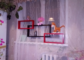 Полка навесная из дерева