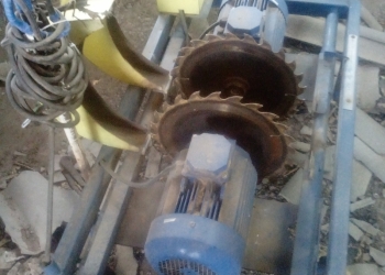 Кромкообрезной станок